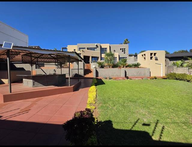 4 BEDROOM HOUSE FOR SALE IN BASSONIA